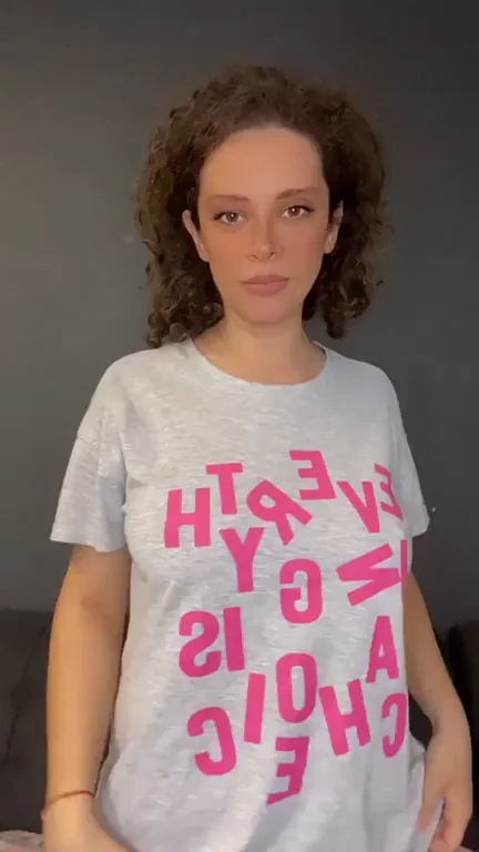 Just focus on my tits son🤭