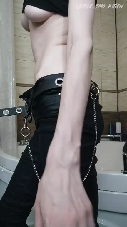 Slutty 19yo Teases with Slow Strip & Juicy Ass 🍑🔥 [OC]