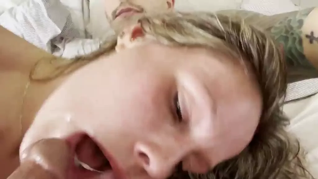 Cum-Hungry Slut Fights Cravings for Epic Facial Finish 😈💦