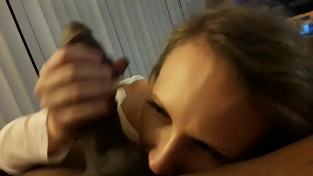 Innocent Housewife Worships Bull's Balls & Sucks Cock Hard 😈💦🔥