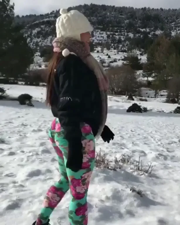 Arizona Iced Tea Slut Shaken & Stirred in Snowy Yoga Pants 🍑❄️