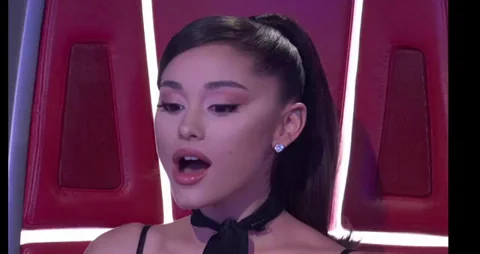 Ariana Grande`s mouth is made for perfect blowjobs