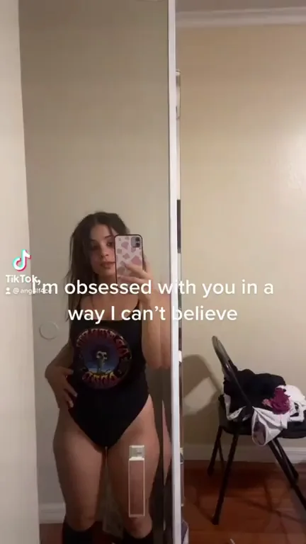 I’m begging on my knees <3