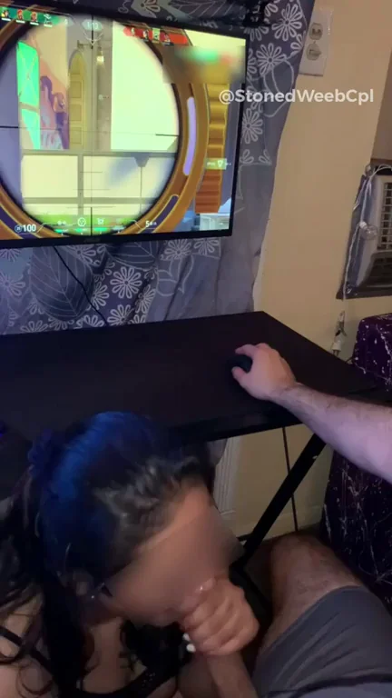Gamer GF Slobs on Thick Cock While Sniping Headshots