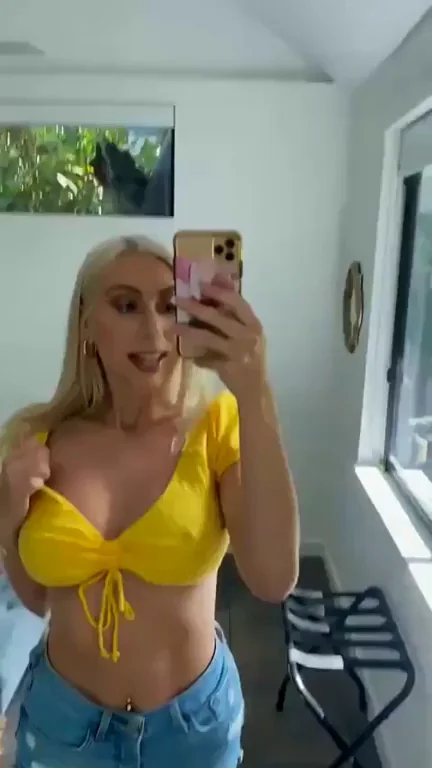 [Kay Lovely, 21] Perfect Tits