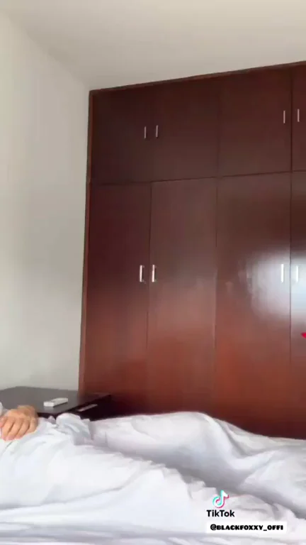 Ebony Nurse Slut Fixes White Dick Swelling with Her Juicy Mouth 😈👩🏿‍⚕️🍆💦