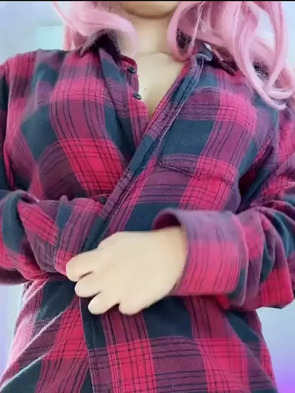 Support This Neon Pink-Haired Slutty Vixen 💖🔥
