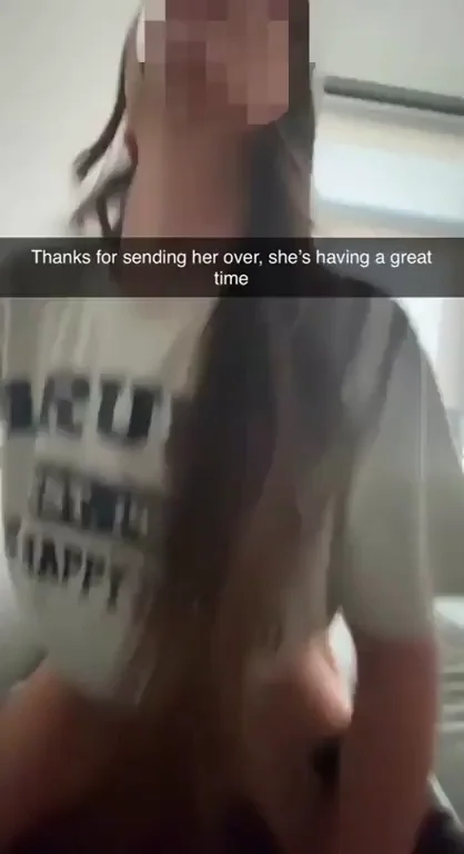 Bull Taunts Cuck BF: Thanks for Sending Your Slut Over 😈📱