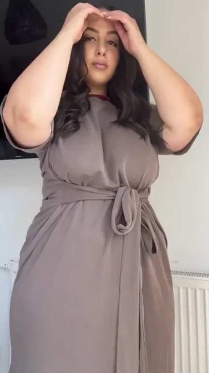 Ever thought Arab wives could be this slutty?