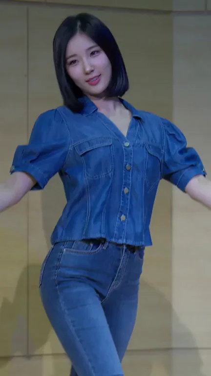 Sohee's Tight Jeans Ass Tease in Blue Denim