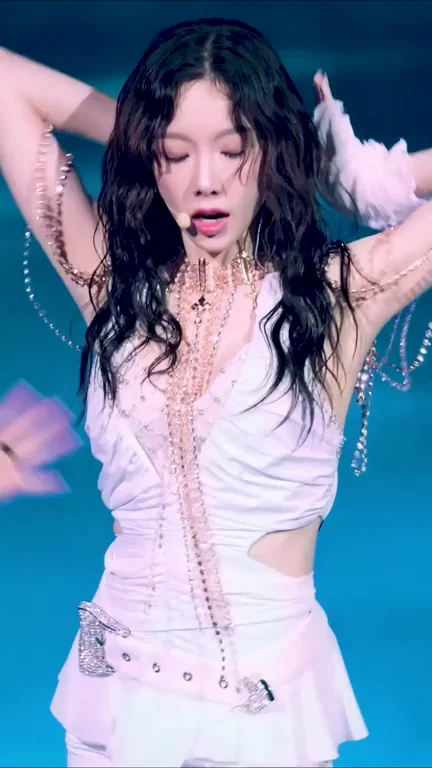 SNSD - Taeyeon