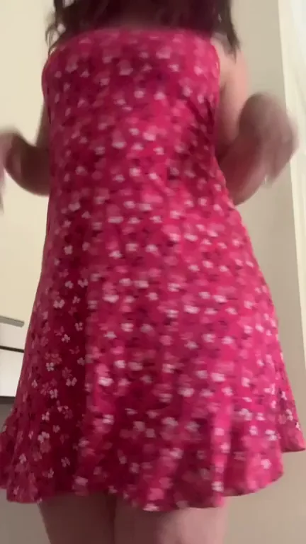 Husband is out|Do you want to cum over my tits