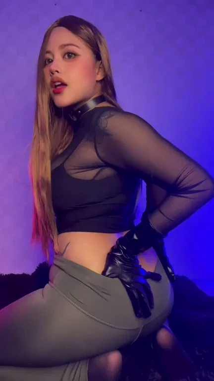 If you want eat some ass 👆…ðŸ”Š
