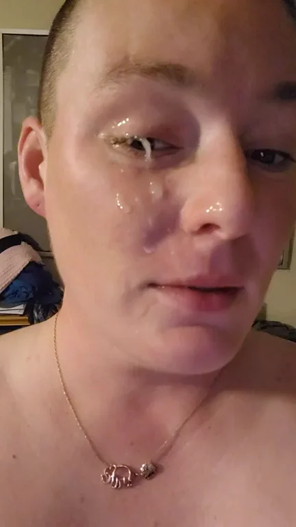 I'd love to play with YOUR cum like this!! Feeling it melt down my face is the best