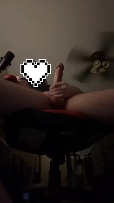 Needing a hand for my pretty bwc