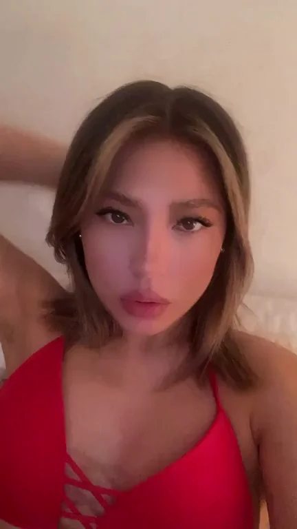 Sharing my tits makes me happy