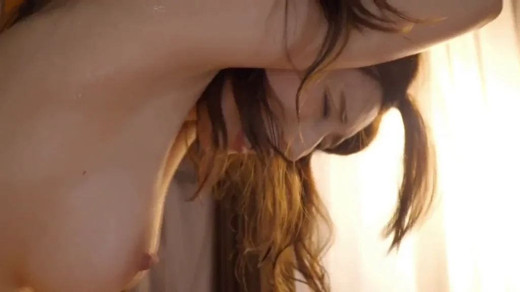 Julia's JAV Squirting Ecstasy