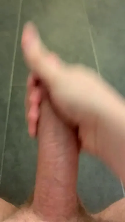 🖐️ Hey Babe, Watch This Big Dick Cum Blast! 💦🍆
