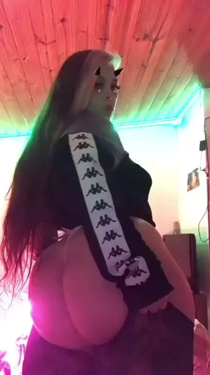 Hey! Can i sit on your face?