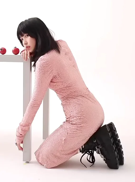 🔥 TWICE Mina's Teasing Idol Ass & Legs in Pink Slutty Fits 💕🍑
