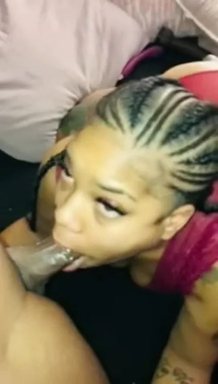 Throat Baby? Ebony Slut Gags on Massive BBC 💦🍆😩