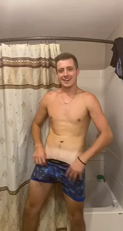 I need someone’s tight hole ?