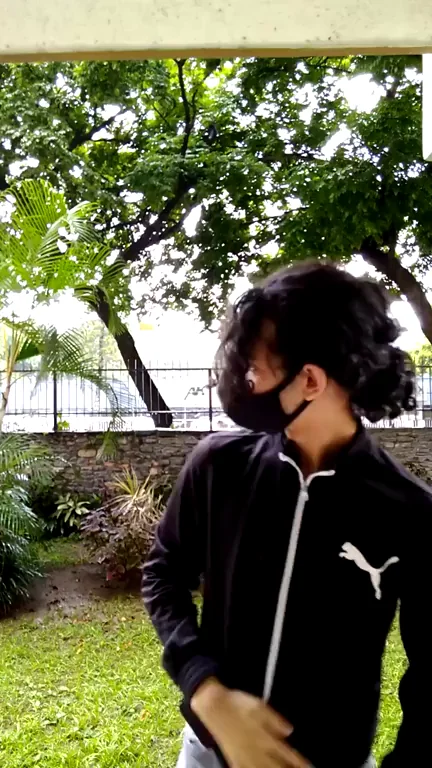 Come here, we are not gonna get caught... I think [19 ][M]