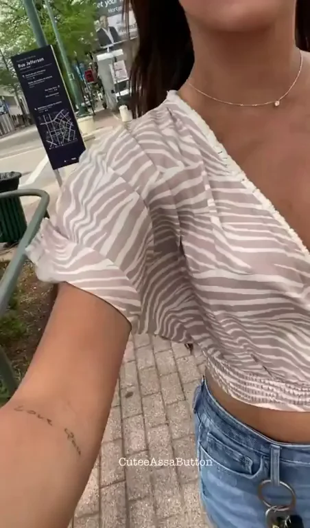 The best top for a windy day