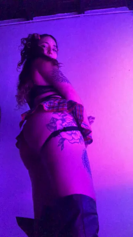 Dominatrix Queen Calls Out Her Ass-Hungry Little Sluts