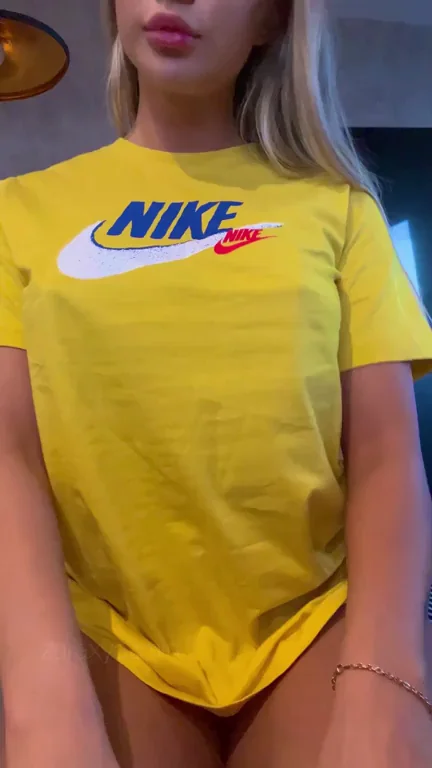 19yo Blonde's Epic Titty Drop 💦 Nike Tee Reveal Gone Wild 😈