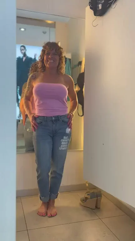 Public Titty drops are sooo my niche 🤭😜😈ðŸ’‹