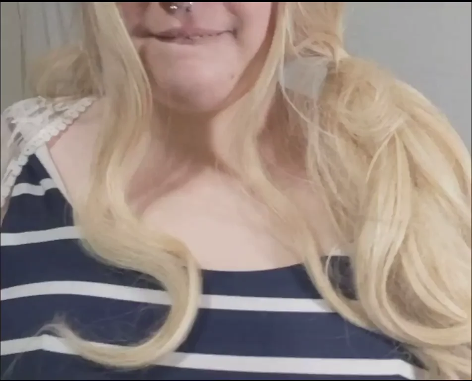 🍈 Massive Tits Already Popping Out My Tiny Bikini Top 😈