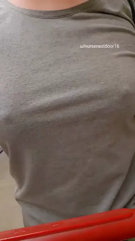 Grocery Shopping with Epic Pokies Tease 😍🍈🍈