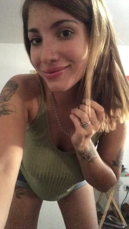 sexy doll dancing just for you