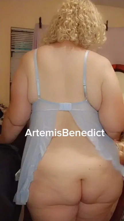 Thick Enough for Ya? 🍑💦 ArtemisIsBenedict's Massive Ass Tease