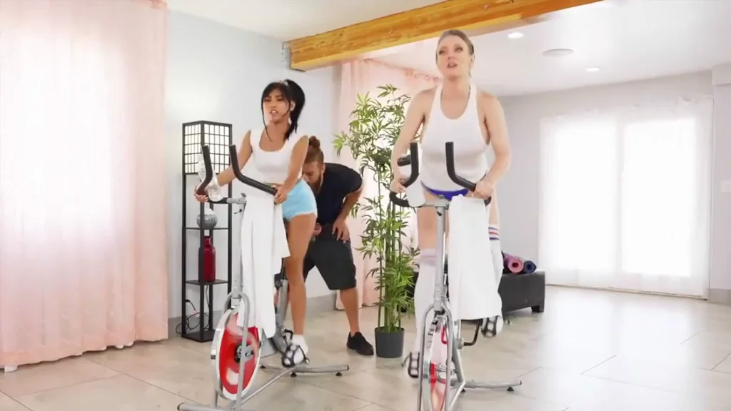 🔥 FFM Threesome: Dee Williams & Ember Snow Punish Pervert with Hot Gym Fuck 💦