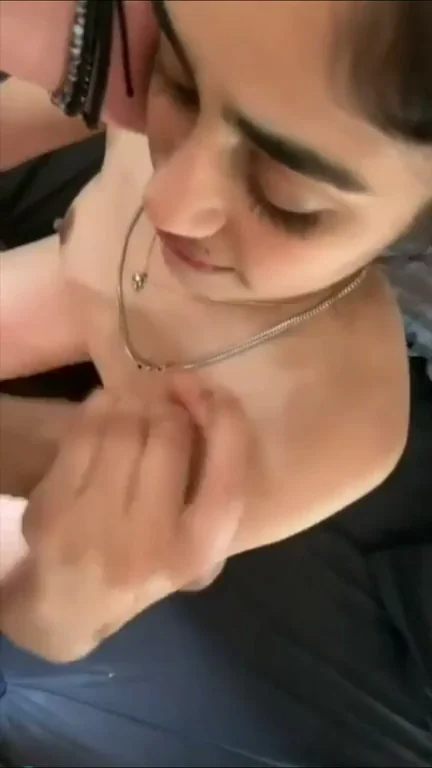 Everyone Cute INDIAN NRI BABE In horny mood passionately Riding/Enjoying With Her With Her BF Until He Cummed !! ( Never Seen Before ) !! Download Link in Comments ???