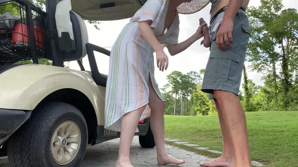 Public Golf Course Slut Sucks Cock & Gets Bent Over Doggy 🏌️‍♀️🍆💦