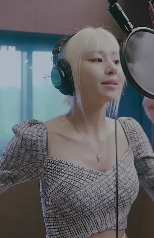 TWICE Studio Tease: Chaeyoung's Blonde Bombshell Vibes with Jihyo & Momo