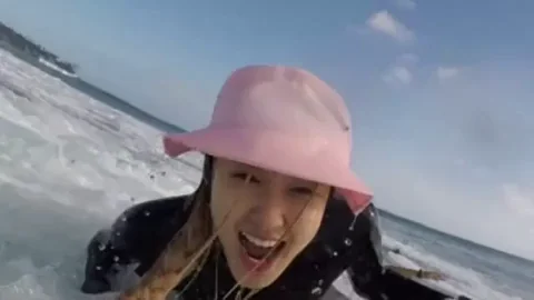 2019 BLACKPINK (????) Summer Diary in Hawaii.1080p.ENGSUB