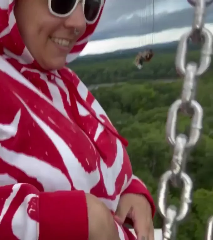 Amusement Park Hoodie Flash: See My Tits, No You Didn't! 😈🎢
