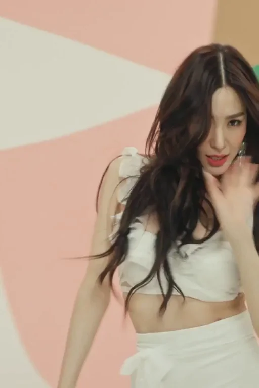 SNSD - Tiffany 3 colors