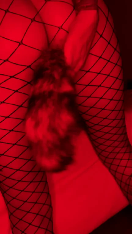 Anal plug is so hot 🥵