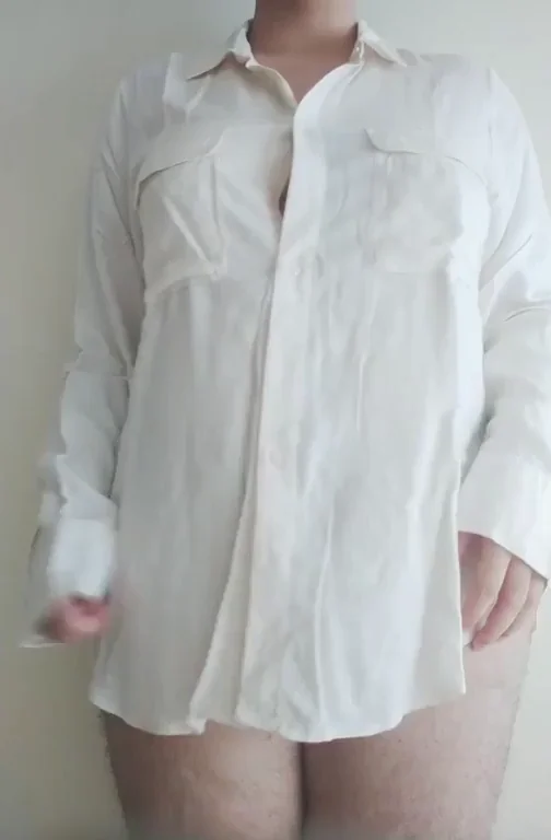 Borrowed Your Shirt 😏 Who's Fucking This Thick Slut? 🔥