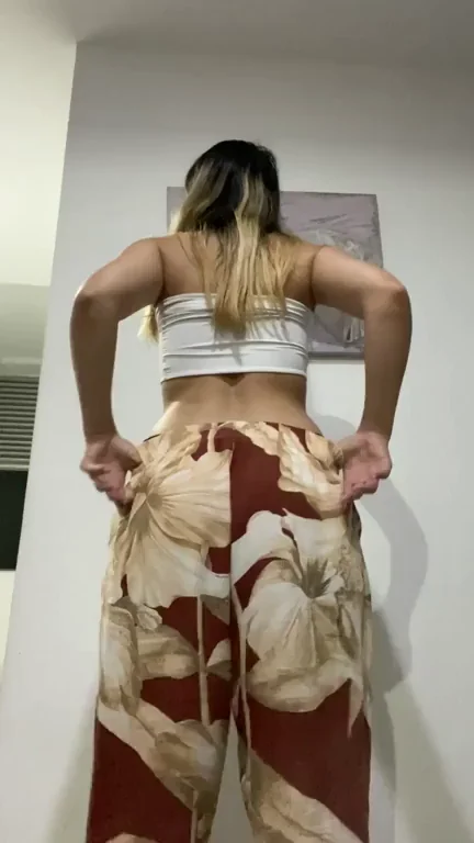 What do you think of 18 y/o bracefaced college girls ?