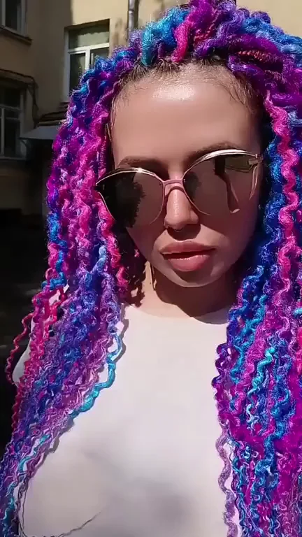 Lucky Dude Scores Purple-Haired Naughty Wife Tease 😈💜🍑