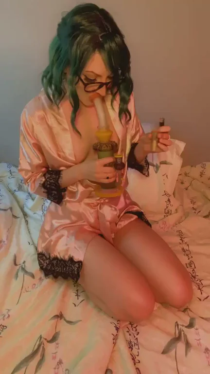 Smoke with me baby 😁‡