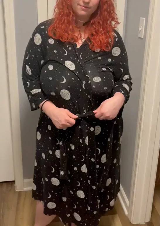 Mommy is ready to play I hope you are 😁˜