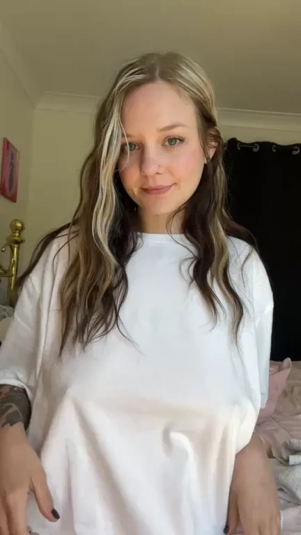 Huge MILF Tits Tease 🔥🍈🍈