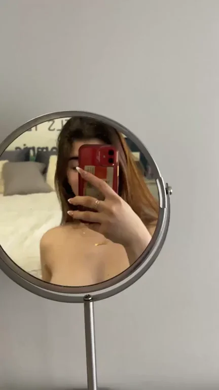 Do my boobs look cute in mirror?